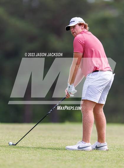 Thumbnail 2 in NCHSAA 4A Finals (Round 2) photogallery.
