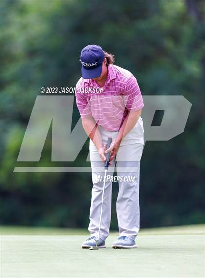Thumbnail 2 in NCHSAA 4A Finals (Round 2) photogallery.