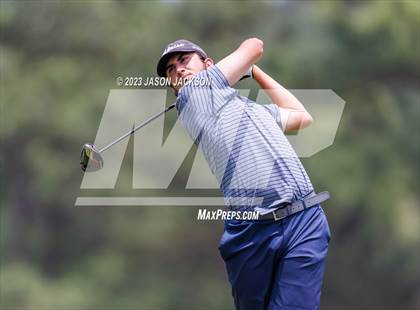 Thumbnail 1 in NCHSAA 4A Finals (Round 2) photogallery.