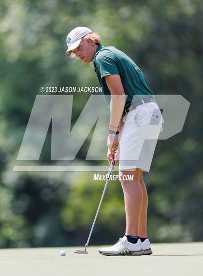 Thumbnail 2 in NCHSAA 4A Finals (Round 2) photogallery.