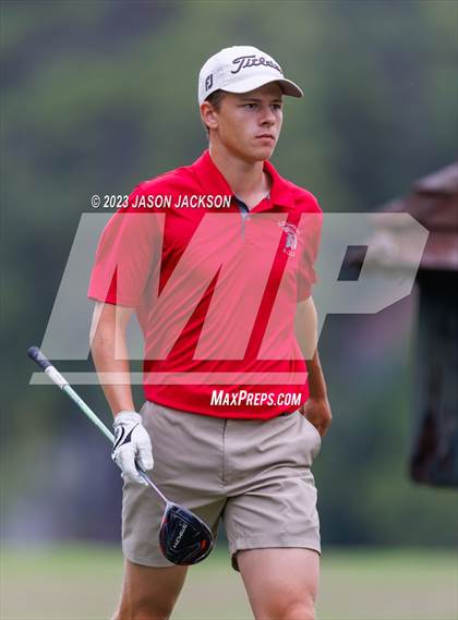 Thumbnail 3 in NCHSAA 4A Finals (Round 2) photogallery.