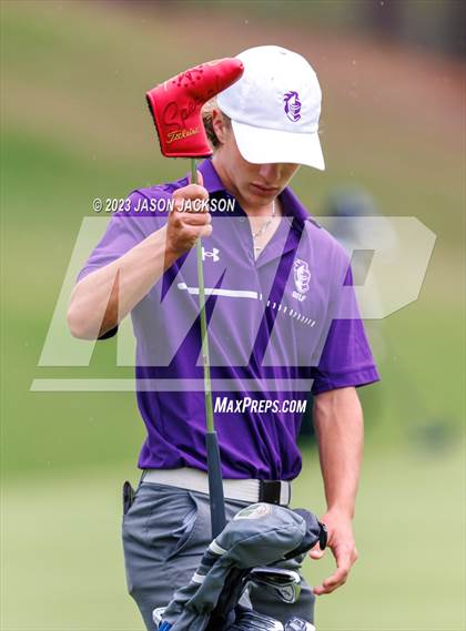 Thumbnail 2 in NCHSAA 4A Finals (Round 2) photogallery.