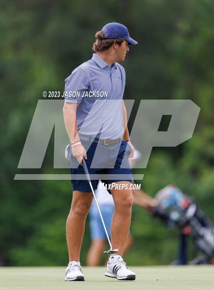 Thumbnail 2 in NCHSAA 4A Finals (Round 2) photogallery.