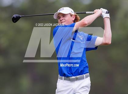 Thumbnail 2 in NCHSAA 4A Finals (Round 2) photogallery.