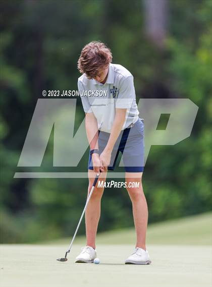 Thumbnail 3 in NCHSAA 4A Finals (Round 2) photogallery.