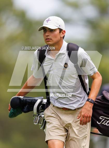 Thumbnail 1 in NCHSAA 4A Finals (Round 2) photogallery.
