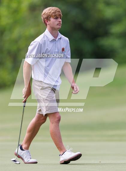 Thumbnail 3 in NCHSAA 4A Finals (Round 2) photogallery.
