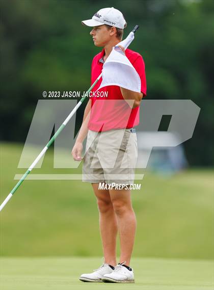 Thumbnail 2 in NCHSAA 4A Finals (Round 2) photogallery.