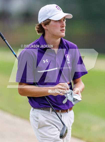 Thumbnail 2 in NCHSAA 4A Finals (Round 2) photogallery.