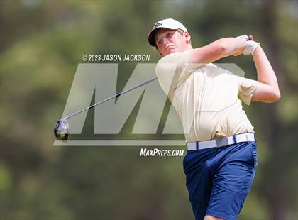 Thumbnail 1 in NCHSAA 4A Finals (Round 2) photogallery.