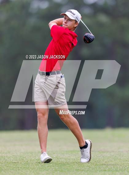 Thumbnail 1 in NCHSAA 4A Finals (Round 2) photogallery.