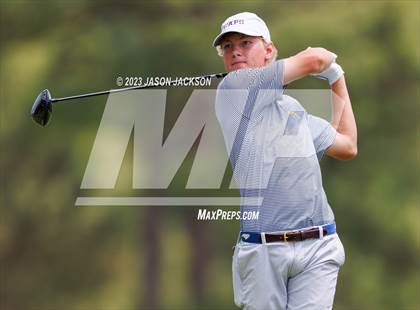 Thumbnail 2 in NCHSAA 4A Finals (Round 2) photogallery.