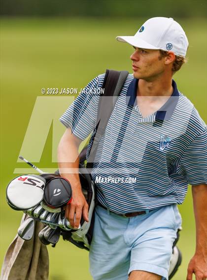 Thumbnail 3 in NCHSAA 4A Finals (Round 2) photogallery.