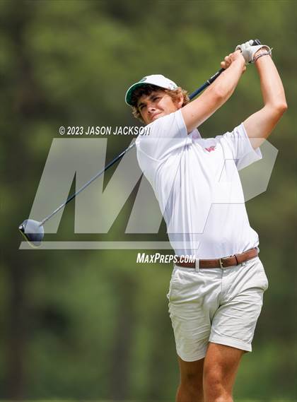 Thumbnail 3 in NCHSAA 4A Finals (Round 2) photogallery.