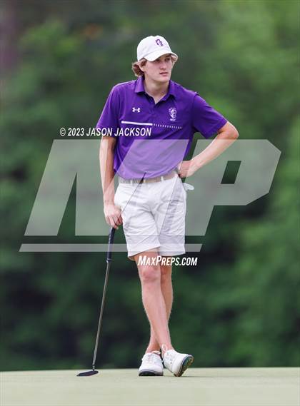 Thumbnail 2 in NCHSAA 4A Finals (Round 2) photogallery.