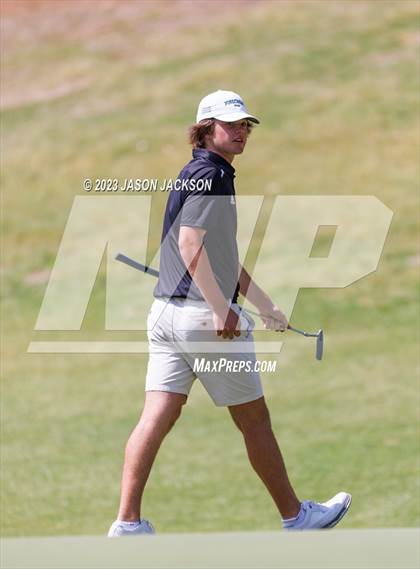 Thumbnail 3 in NCHSAA 4A Finals (Round 2) photogallery.