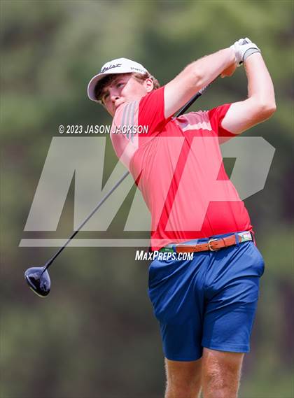 Thumbnail 1 in NCHSAA 4A Finals (Round 2) photogallery.