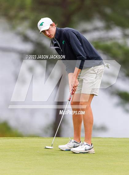 Thumbnail 2 in NCHSAA 4A Finals (Round 2) photogallery.