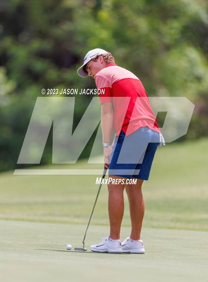 Thumbnail 3 in NCHSAA 4A Finals (Round 2) photogallery.