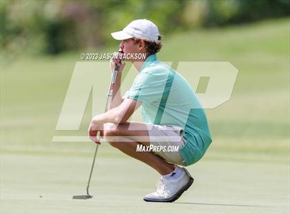 Thumbnail 2 in NCHSAA 4A Finals (Round 2) photogallery.
