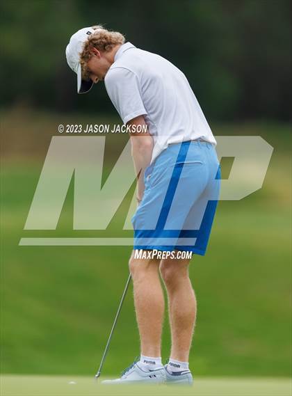 Thumbnail 3 in NCHSAA 4A Finals (Round 2) photogallery.
