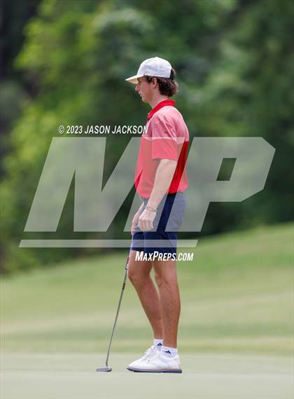 Thumbnail 1 in NCHSAA 4A Finals (Round 2) photogallery.