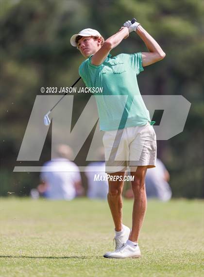 Thumbnail 2 in NCHSAA 4A Finals (Round 2) photogallery.