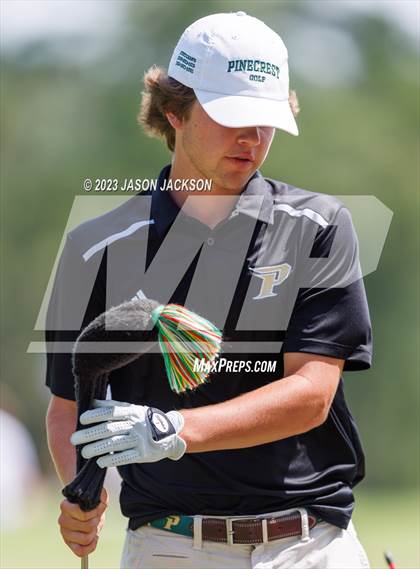 Thumbnail 2 in NCHSAA 4A Finals (Round 2) photogallery.