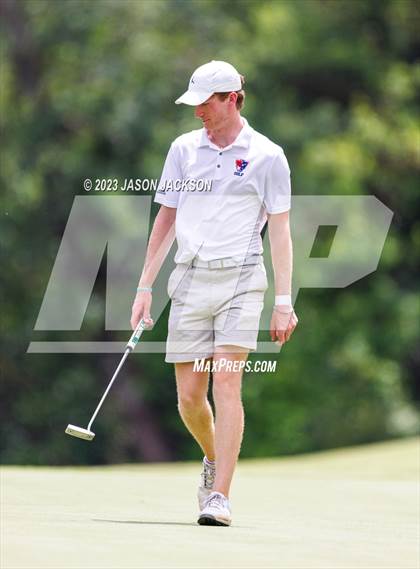 Thumbnail 2 in NCHSAA 4A Finals (Round 2) photogallery.