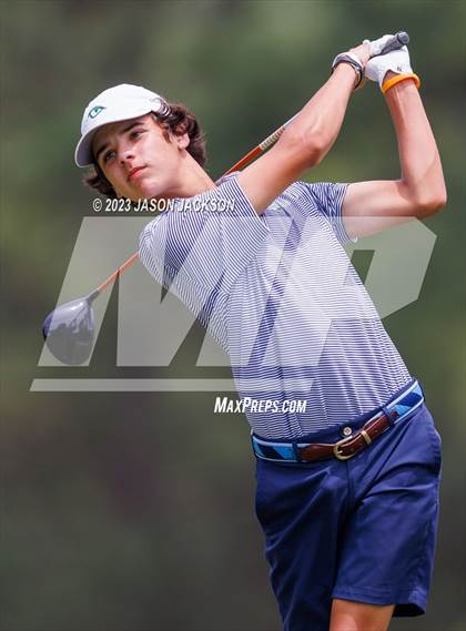 Thumbnail 2 in NCHSAA 4A Finals (Round 2) photogallery.