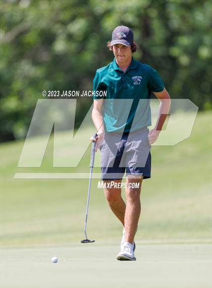 Thumbnail 2 in NCHSAA 4A Finals (Round 2) photogallery.