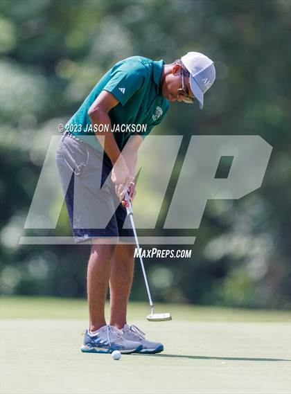 Thumbnail 3 in NCHSAA 4A Finals (Round 2) photogallery.