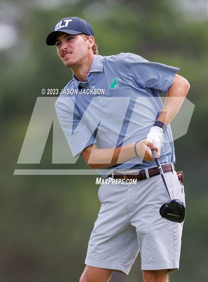 Thumbnail 1 in NCHSAA 4A Finals (Round 2) photogallery.