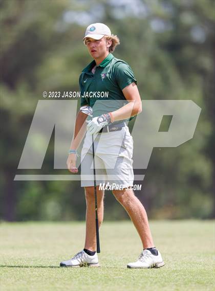 Thumbnail 2 in NCHSAA 4A Finals (Round 2) photogallery.