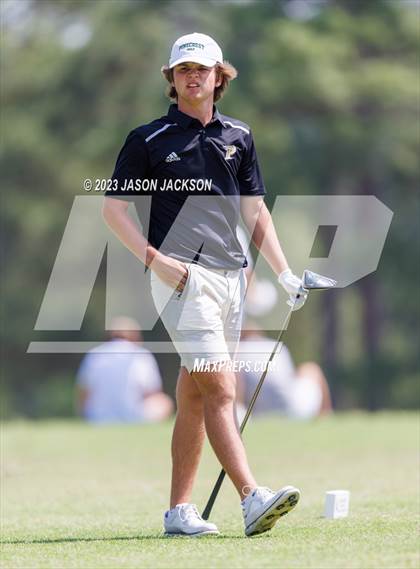 Thumbnail 3 in NCHSAA 4A Finals (Round 2) photogallery.