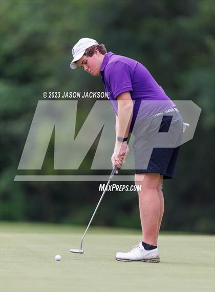 Thumbnail 2 in NCHSAA 4A Finals (Round 2) photogallery.