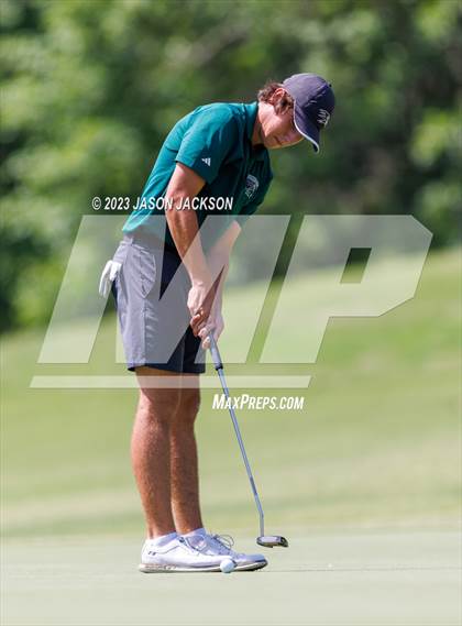 Thumbnail 1 in NCHSAA 4A Finals (Round 2) photogallery.