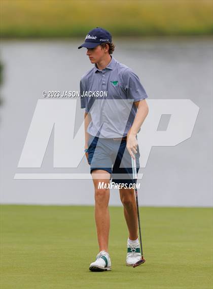 Thumbnail 3 in NCHSAA 4A Finals (Round 2) photogallery.