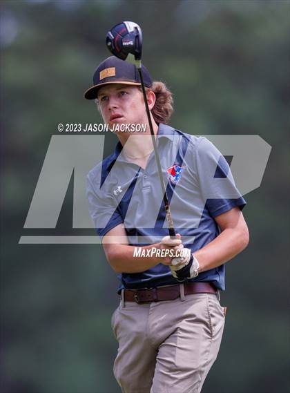 Thumbnail 3 in NCHSAA 4A Finals (Round 2) photogallery.