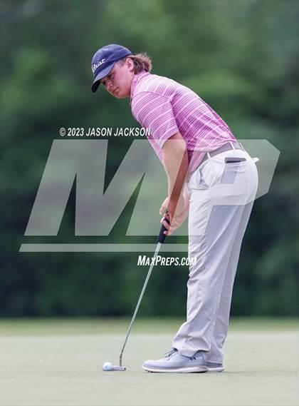 Thumbnail 3 in NCHSAA 4A Finals (Round 2) photogallery.