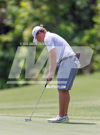 Thumbnail 3 in NCHSAA 4A Finals (Round 2) photogallery.