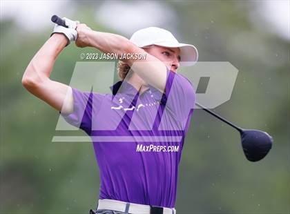 Thumbnail 1 in NCHSAA 4A Finals (Round 2) photogallery.