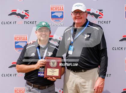 Thumbnail 1 in NCHSAA 4A Finals (Round 2) photogallery.
