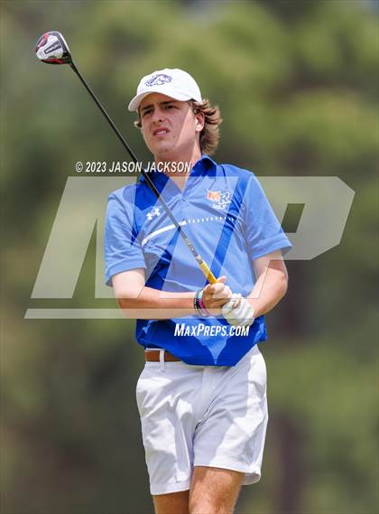 Thumbnail 2 in NCHSAA 4A Finals (Round 2) photogallery.