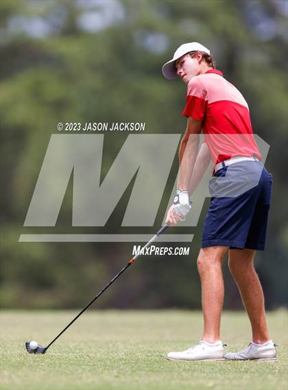 Thumbnail 3 in NCHSAA 4A Finals (Round 2) photogallery.