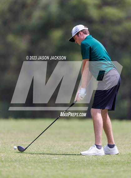 Thumbnail 2 in NCHSAA 4A Finals (Round 2) photogallery.