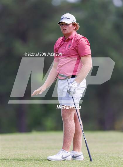 Thumbnail 1 in NCHSAA 4A Finals (Round 2) photogallery.