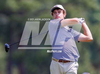 Thumbnail 1 in NCHSAA 4A Finals (Round 2) photogallery.