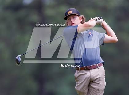 Thumbnail 2 in NCHSAA 4A Finals (Round 2) photogallery.