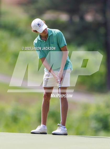Thumbnail 2 in NCHSAA 4A Finals (Round 2) photogallery.